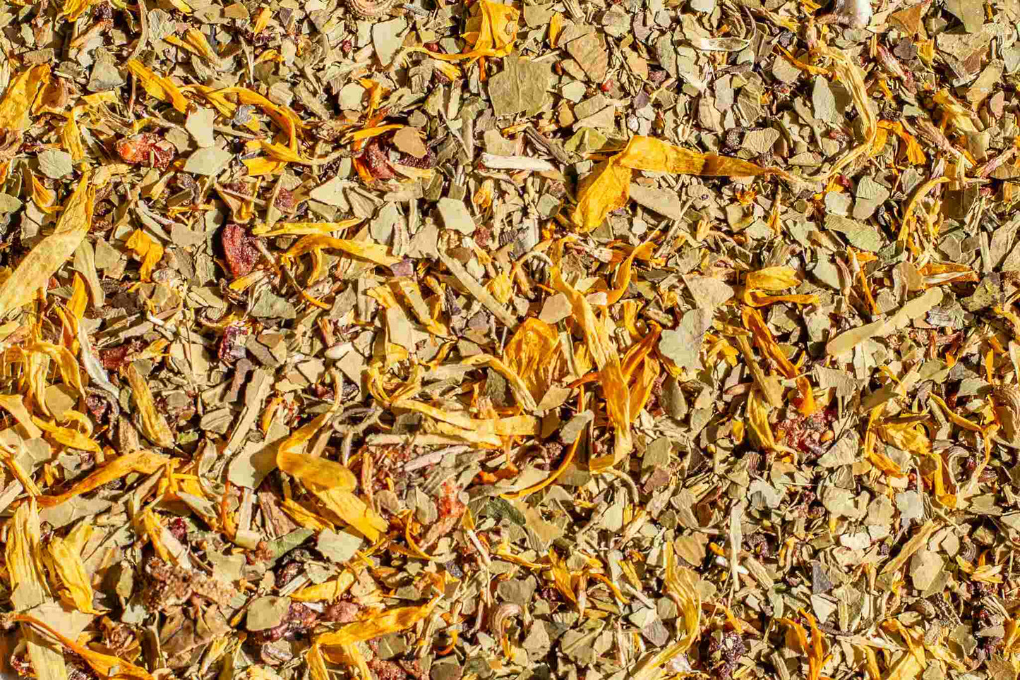 Close-up of Toad's Gold loose leaf yerba mate blend.